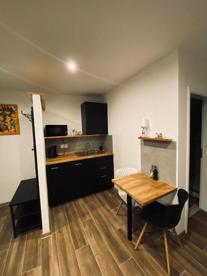Apartmán Ginko I Bratislava Exterior foto